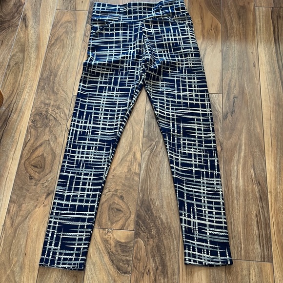 NWOT Pattern dress pants - Picture 2 of 6